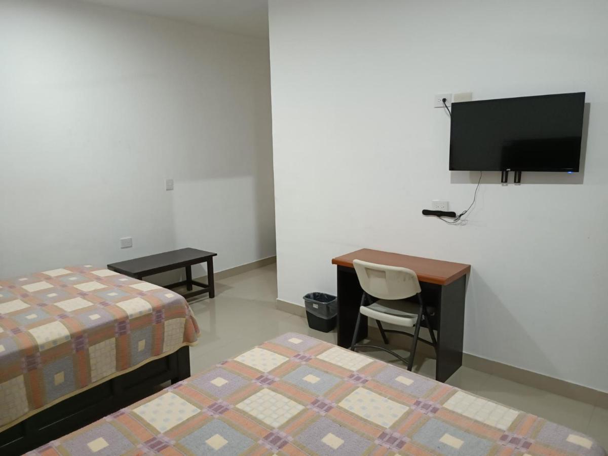 Hotel Romo Los Mochis Bagian luar foto