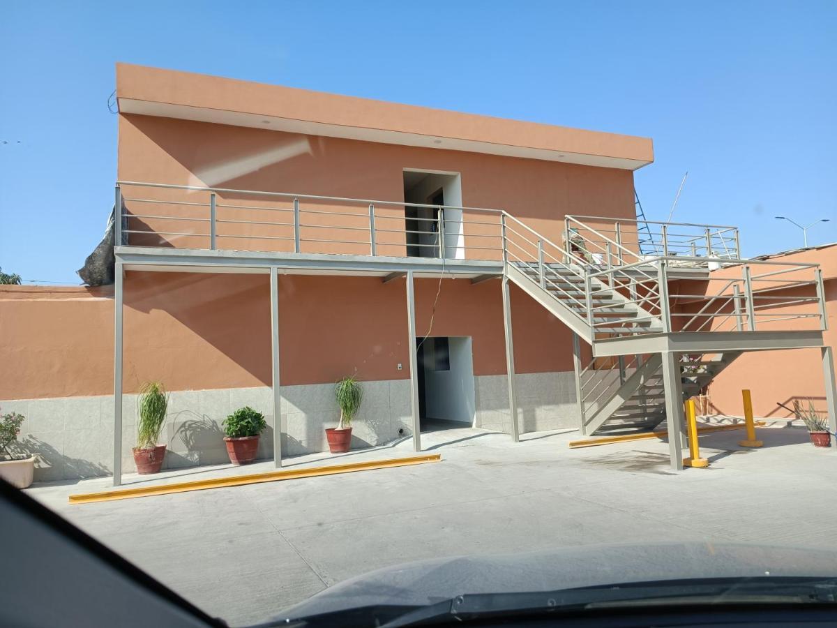 Hotel Romo Los Mochis Bagian luar foto